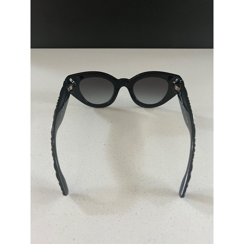 Burberry B4390 Meadow Phantos black Sunglasses, 47mm - Picture 6 of 9